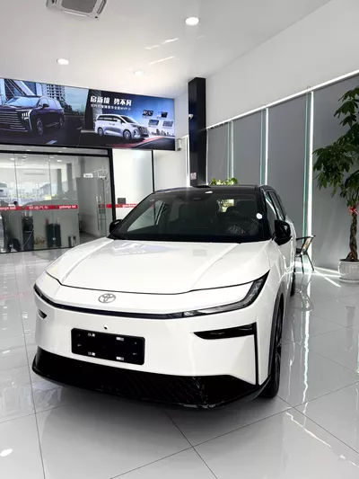 2025 Toyota Bz3x