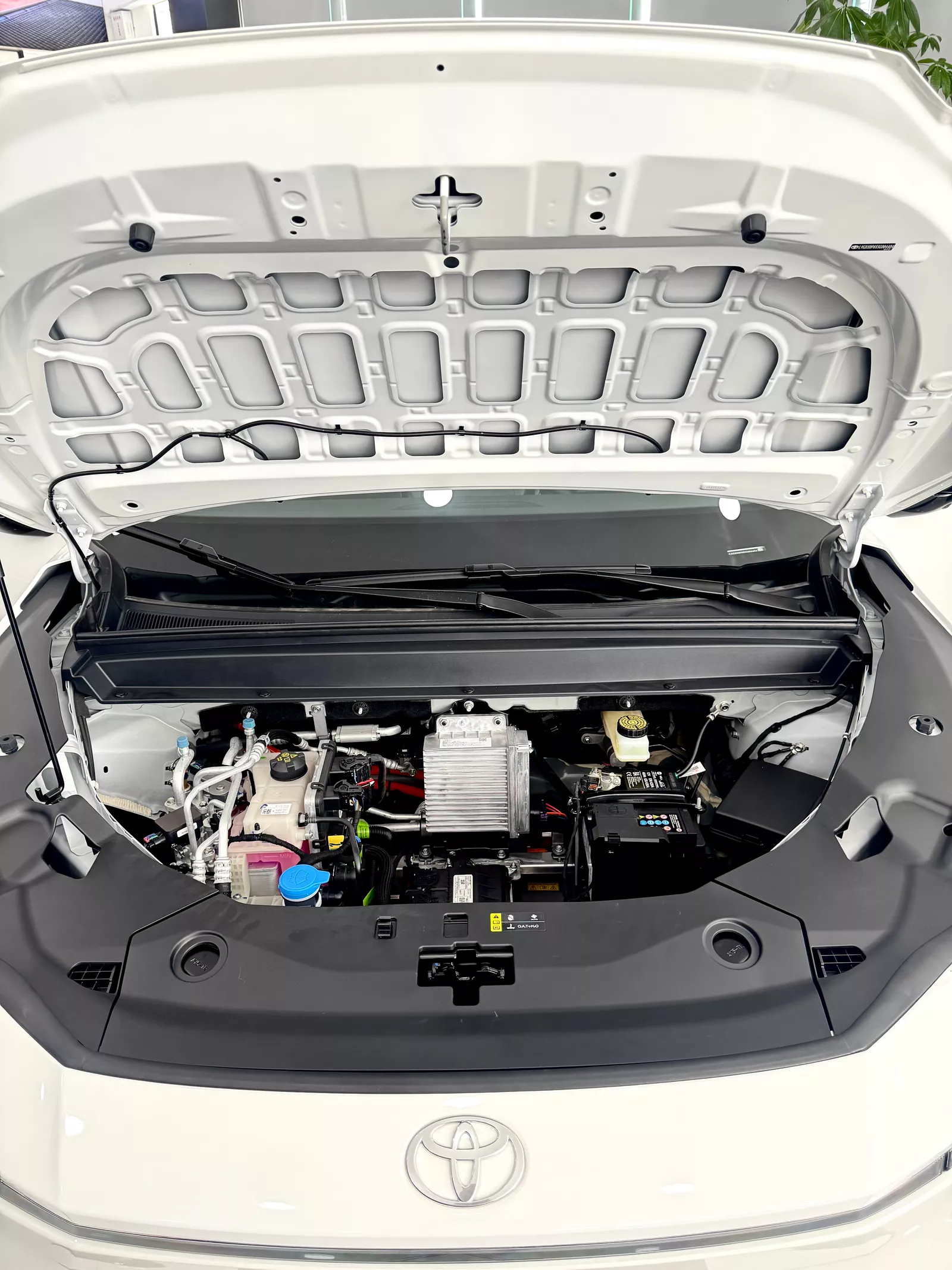 Toyota Bz3x 2025 photo 9