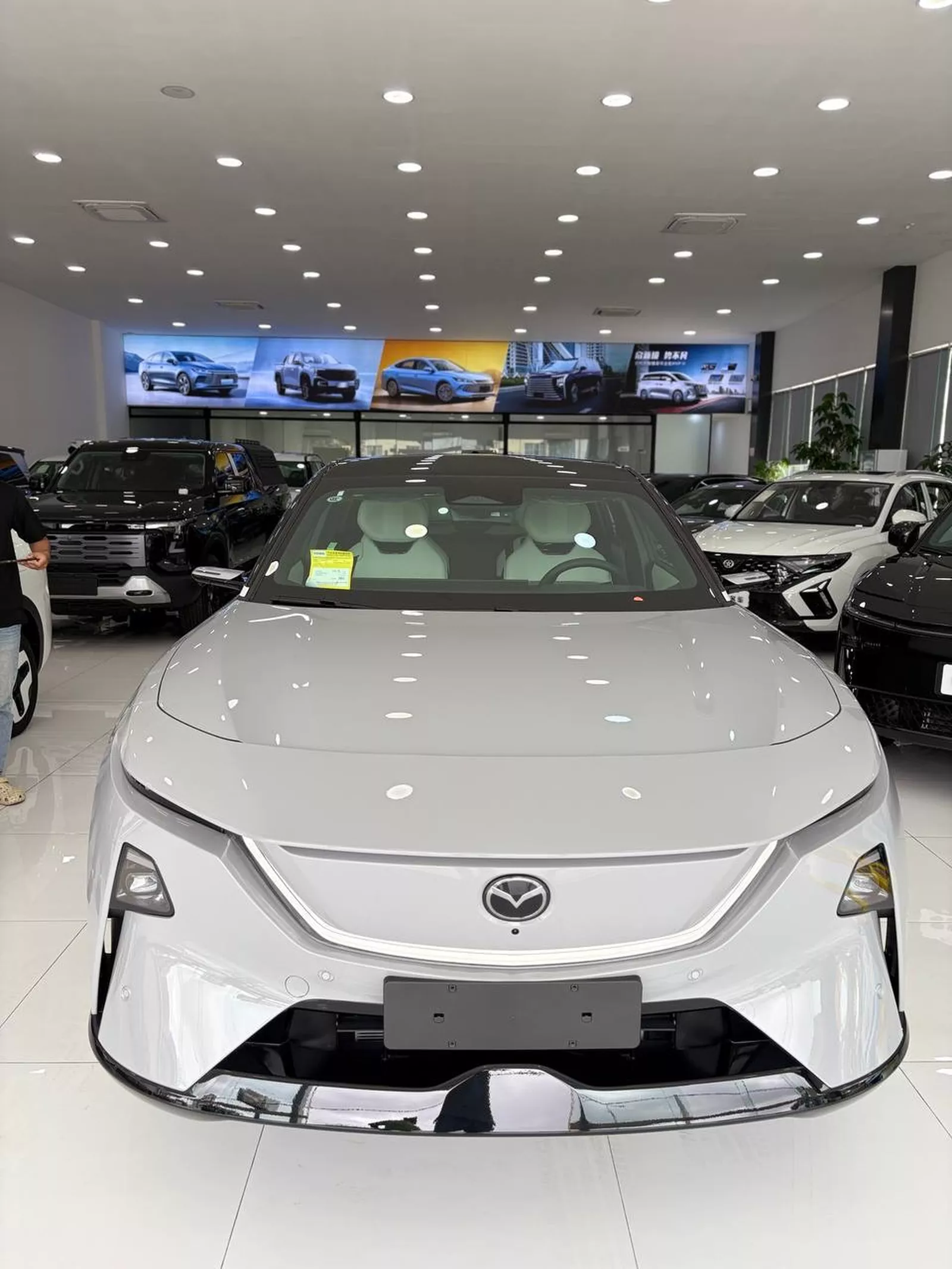 Mazda Other 2025 photo 3