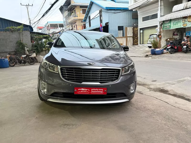 Kia Carnival 2016 preview 1