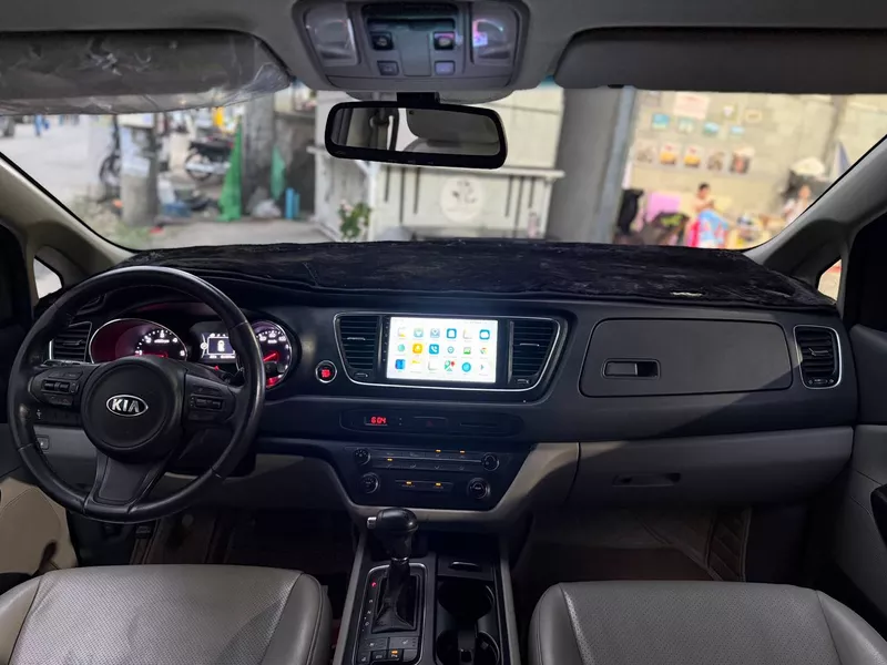 Kia Carnival 2016 preview 4