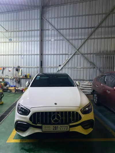 Mercedes E-Class