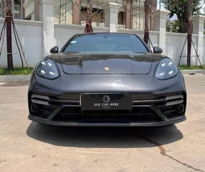 2015 Porsche Panamera