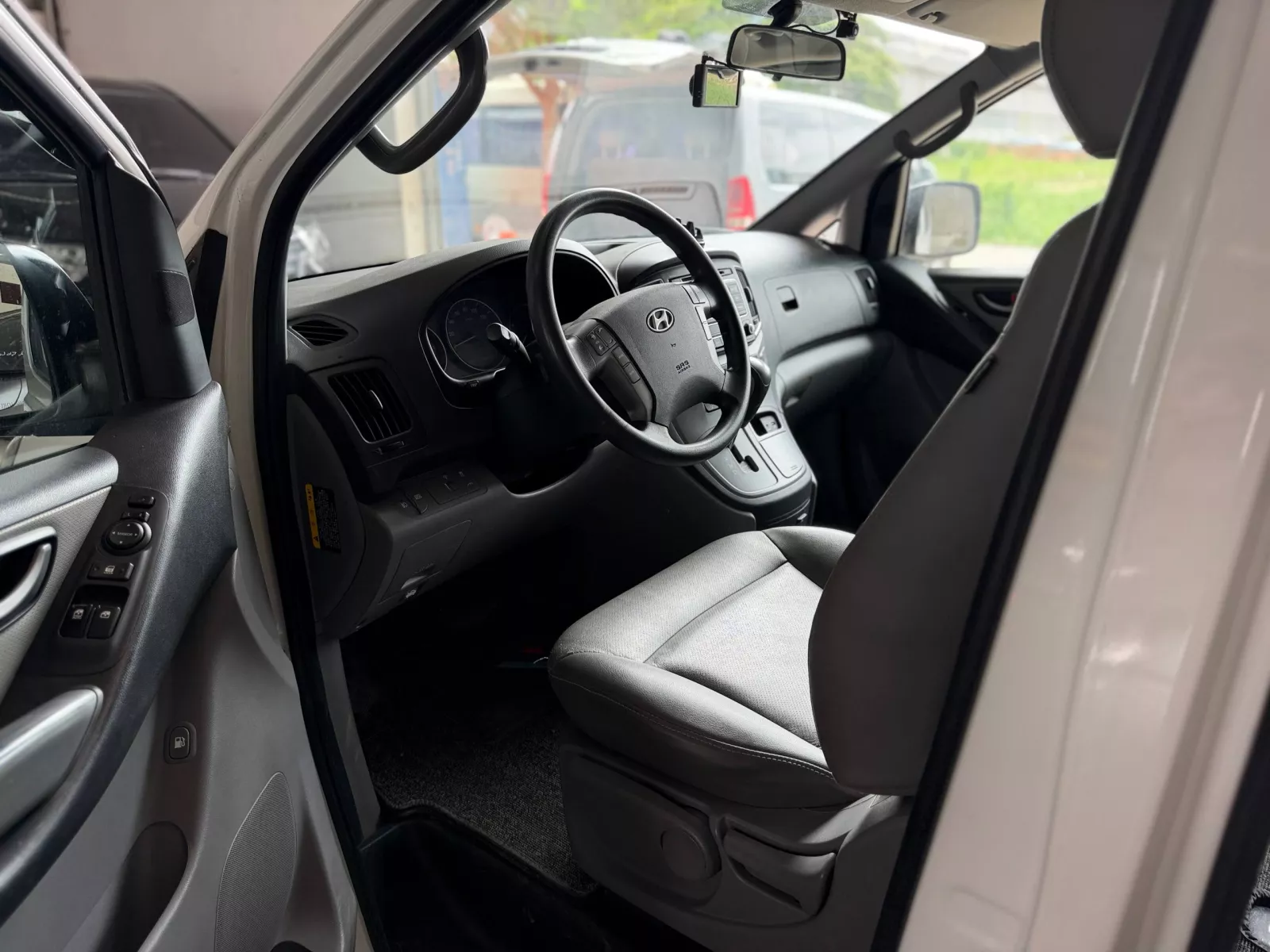 Hyundai Starex 2017 photo 4