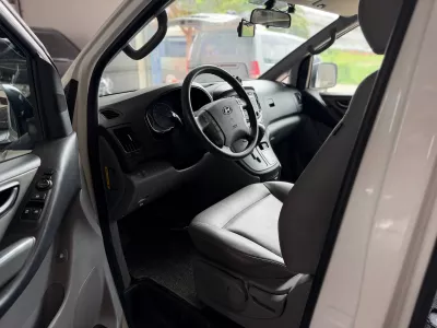 Hyundai Starex 2017 thumbnail 4