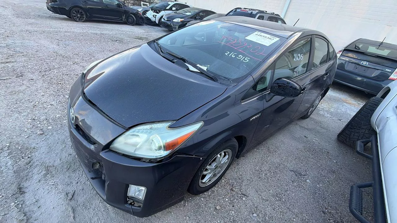 Toyota Prius 2010 photo 3