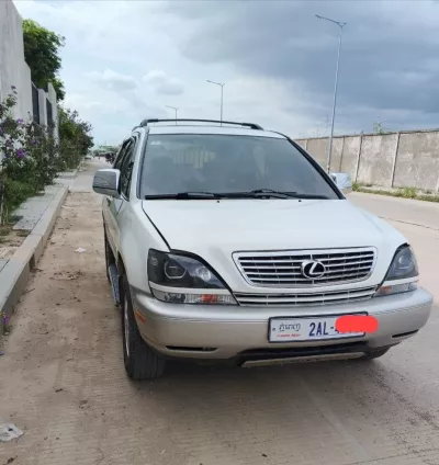 2002 Lexus RX300