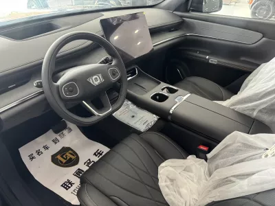 Changan Nevo Q07 2025 thumbnail 6