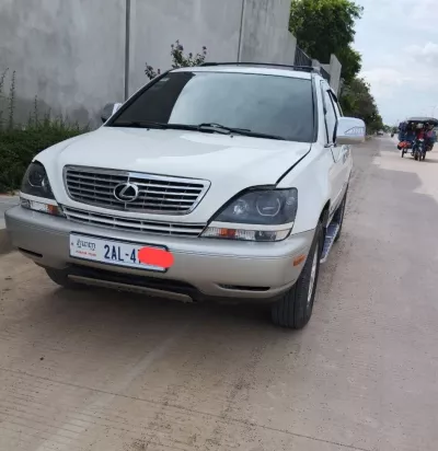 Lexus RX300