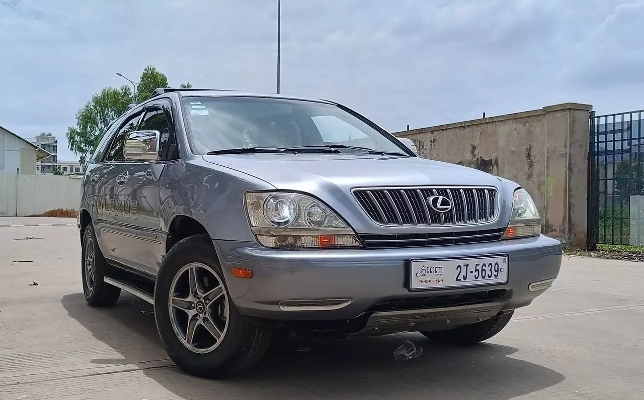 Lexus RX300 2001 photo 1