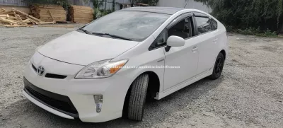 Toyota Prius 2013 thumbnail 2