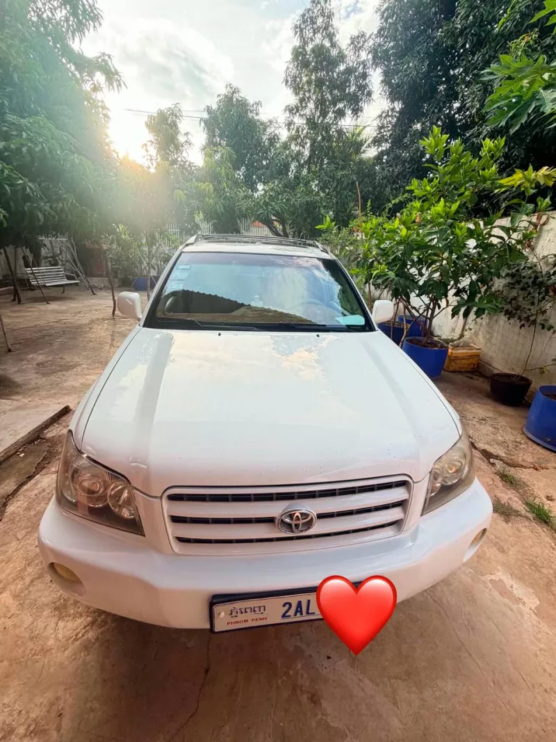 Toyota Highlander 2002 preview 1