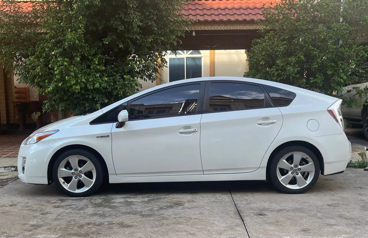 Toyota Prius 2010 photo 2
