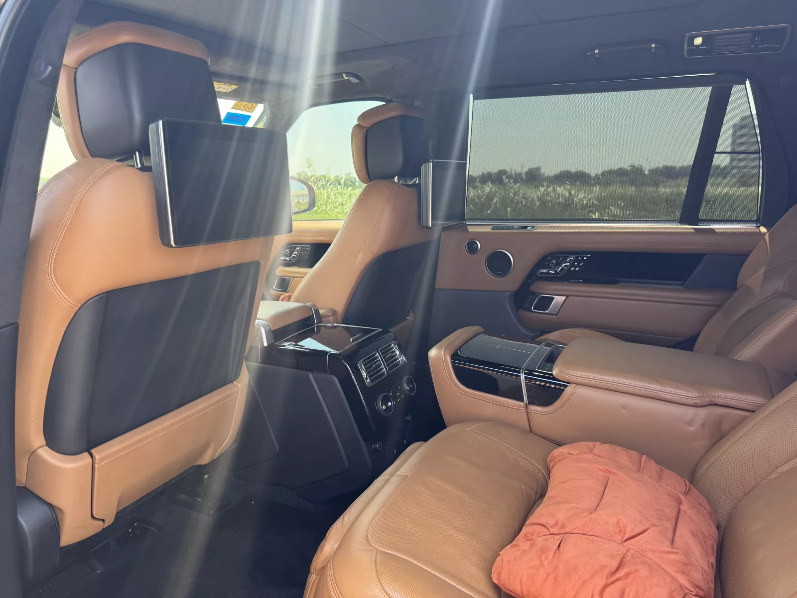 Land Rover Range Rover Vogue 2020 photo 8