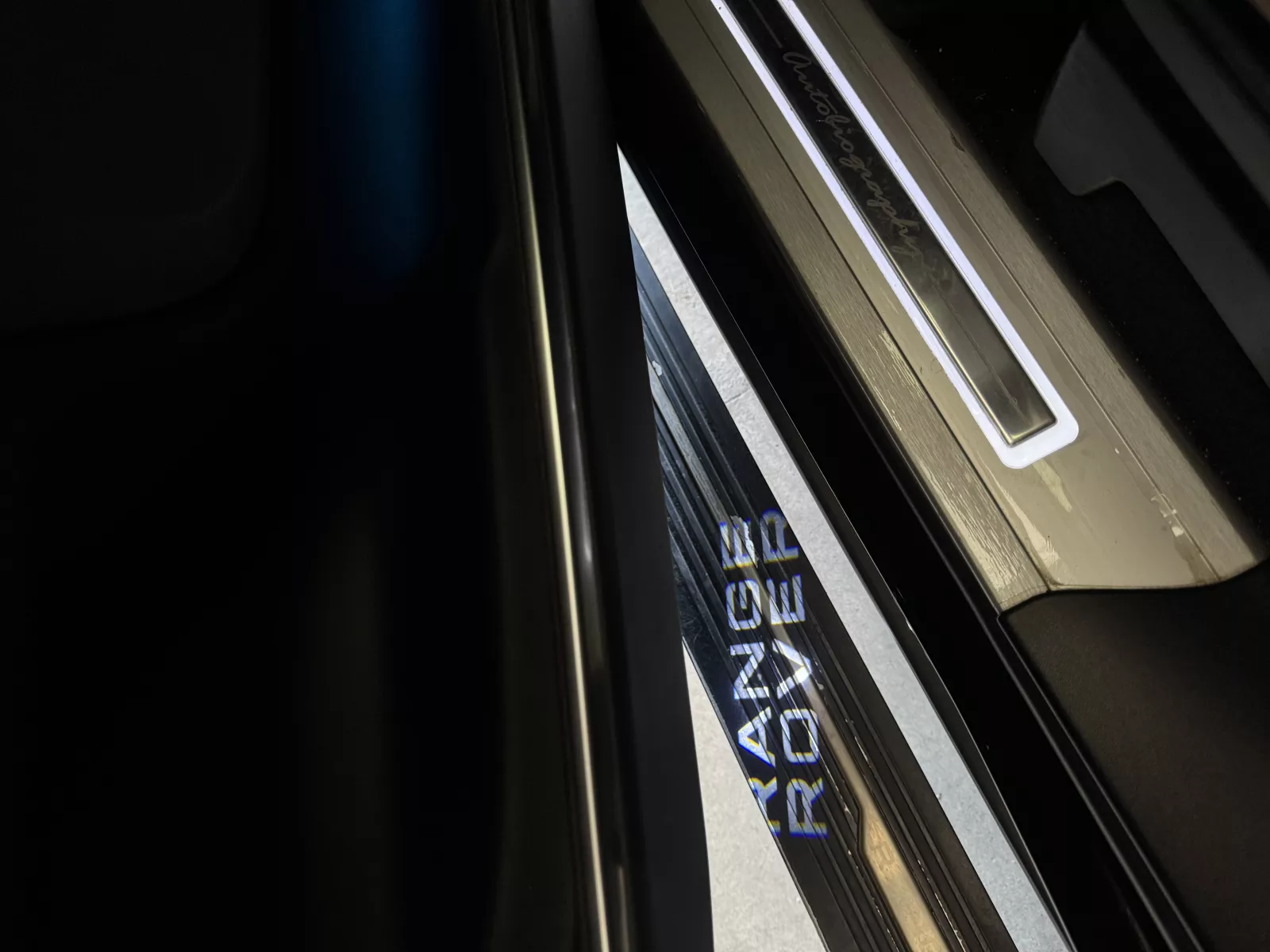 Land Rover Range Rover Vogue 2020 photo 10