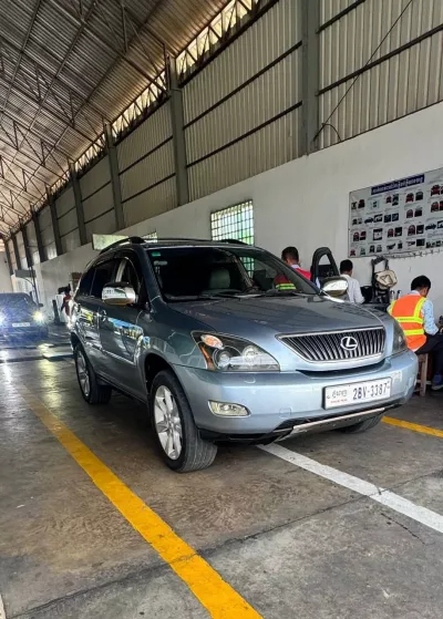 2004 Lexus RX300
