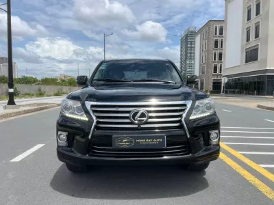 2013 Lexus LX570