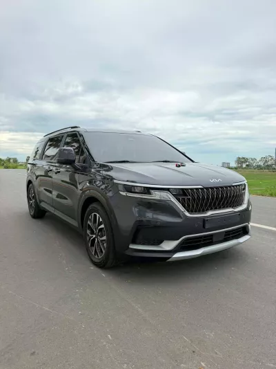 2023 Kia Carnival
